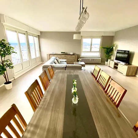 Grand Lumineux 3 - Centre Apartment *